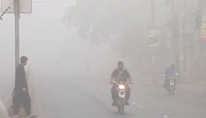 19 flights canceled, 16 delayed due to heavy fog in Lahore