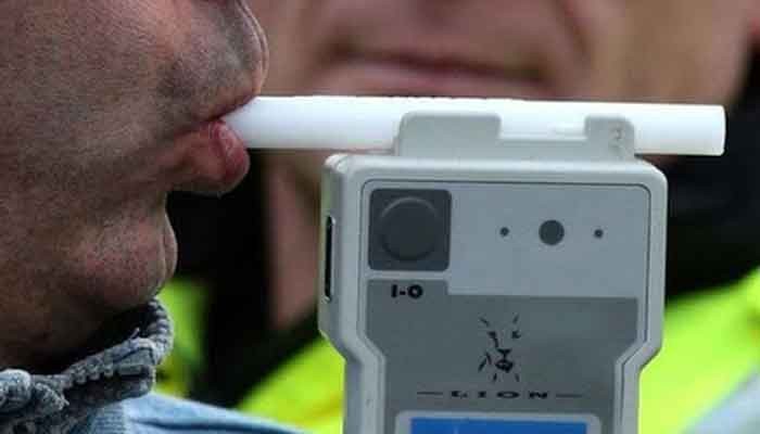 Karachi Police set to acquire breathalysers amid growing drunk driving incidents - Vimarsana News