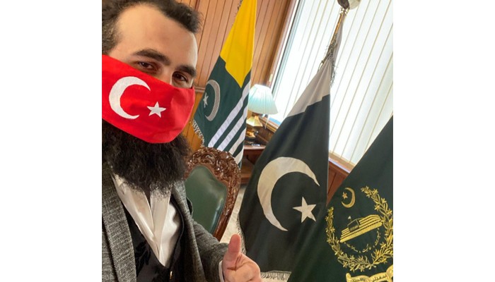 Keşmir, Pakistan: Artgrel Jalal Ali’nin bir temsilcisi