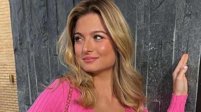 Zara Holland flees Barbados without her boyfriend Elliott Love