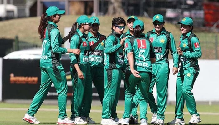 Pakistan women’s cricket squad clears COVID-19 tests before leaving for South Africa