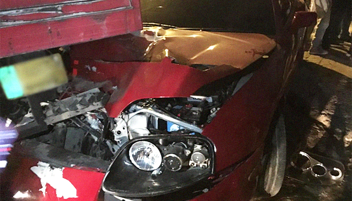 Shoaib Malik 'perfectly all right' as sports car crashes into truck after PSL draft