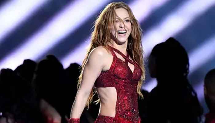 Shakira tunes in to trend of selling music rights