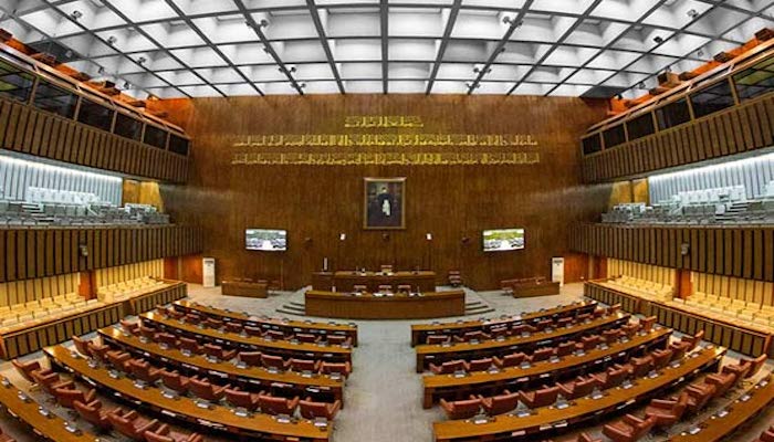 NAB in focus as Saleem Mandviwalla, Babar Awan take Senate floor