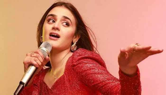 Hira Mani's new song crosses one million views on YouTube