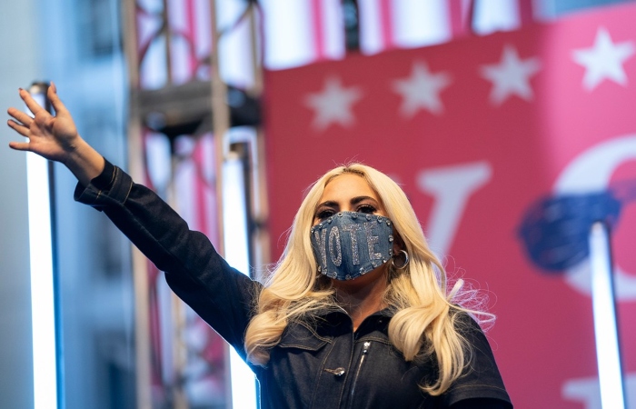 Lady Gaga Could Cry Performing At Joe Biden S Inauguration Reveals Source lady gaga could cry performing at joe