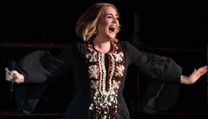 Adele finally achieves court verdict against ex Simon Konecki