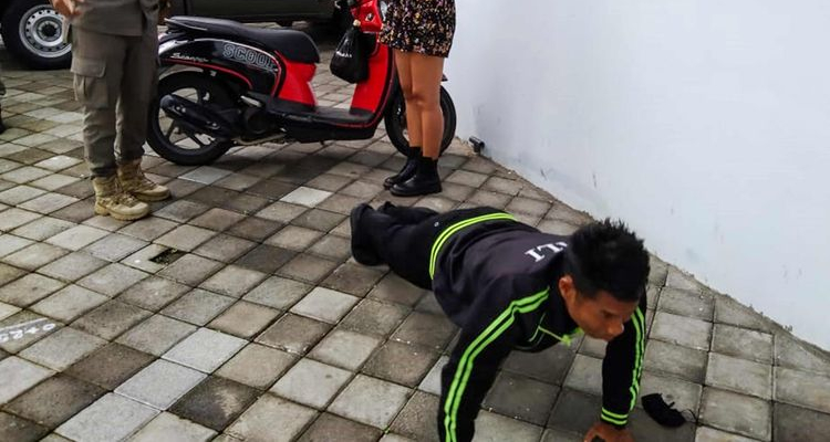 Coronavirus: Foreigners in Bali made to do push-ups for not wearing face masks