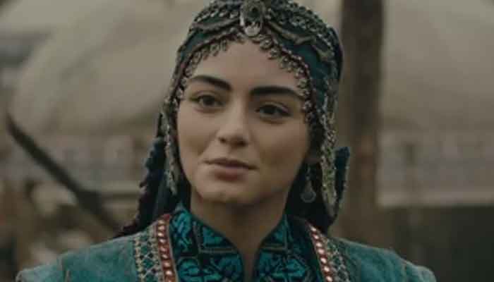 Kurulus: Osman: Bala Hatun wins 'Best Actress of the Year' award