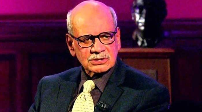 Evidence suggests ex-ISI chief Asad Durrani remained in contact with RAW, Ministry of Defence tells court