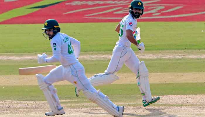 Pak vs SA: Yasir Shah helps Pakistan foil South Africa fight in first Test