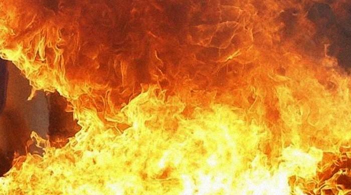 Multan man allegedly sets young servant on fire for 'demanding salary': victim's father