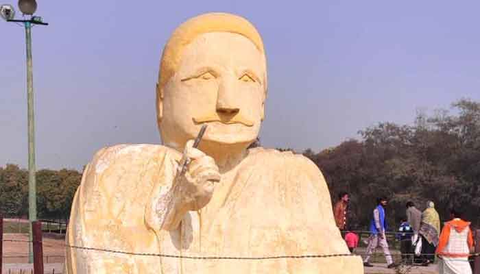 Quirky Allama Iqbal statue in Lahore park hot topic on social media