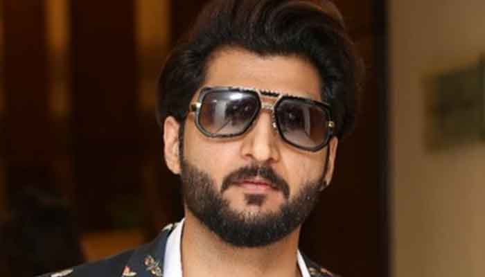 Video of singer Bilal Saeed fighting with brother goes viral 