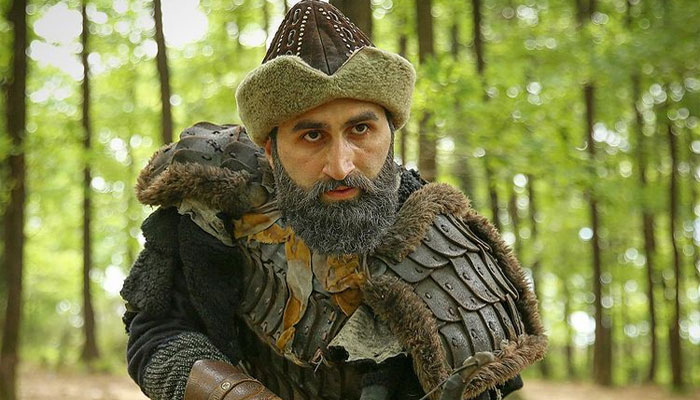 ‘Ertugrul’ star Celal AL aka Abdul Rehman thanks fans as he reaches 800,000 followers on Instagram