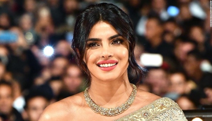 Priyanka Chopra gives her two cents on nepotism debate in Bollywood - Vimarsana News