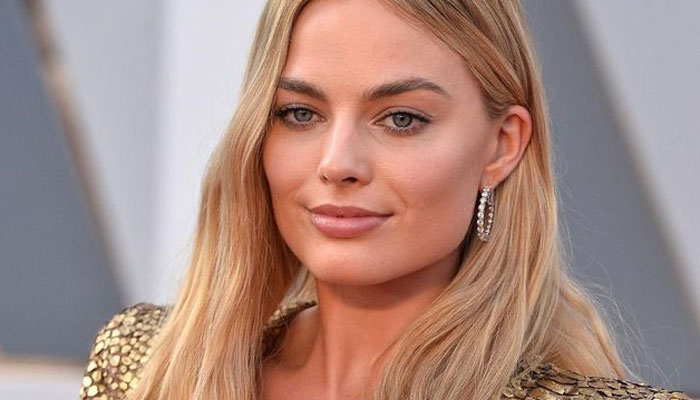 Margot Robbie narrates an embarrassing but hilarious honeymoon incident