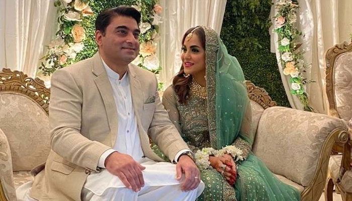 Nadia Khan bashes ‘flawed’ hater marriages: ‘Do yourself a favor, look me up!’