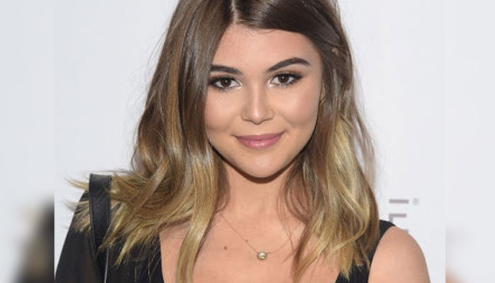 Olivia Jade claps back at troll's comment for asking about college