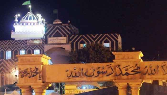 As coronavirus cases rise, Sindh govt issues notification of closing Dargahs, shrines