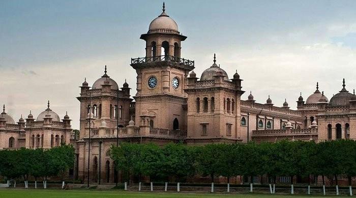 Fake degree scandal: Peshawar's Islamia College recommended to recheck 2008-16 results
