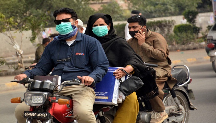 Coronavirus: Sindh, Balochistan should impose travel restrictions to avoid Punjab fiasco, warn health officials