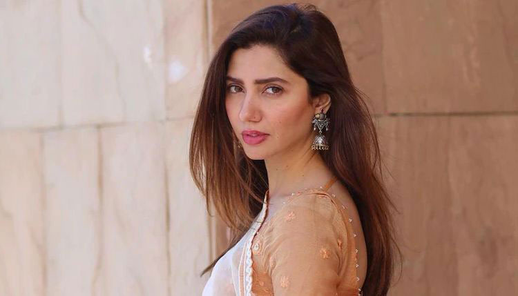 Mahira Khan shares her grandmother's adorable habit 