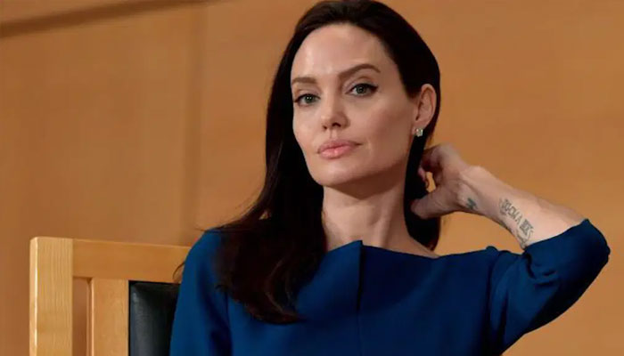 Angelina Jolie fights wildfires for ‘Those Who Wish Me Dead’