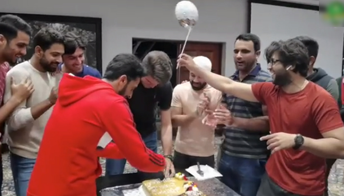 WATCH: Pakistan cricket team celebrates Shaheen Shah Afridi's birthday
