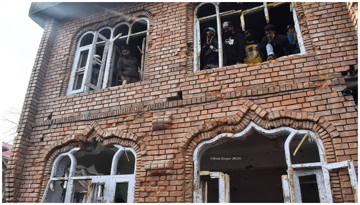 Pakistan condemns desecration of mosque in IOJK