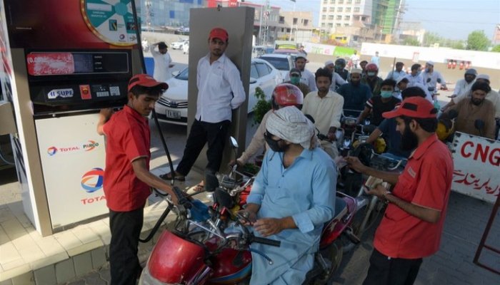 Petrol in Pakistan may get cheaper: sources