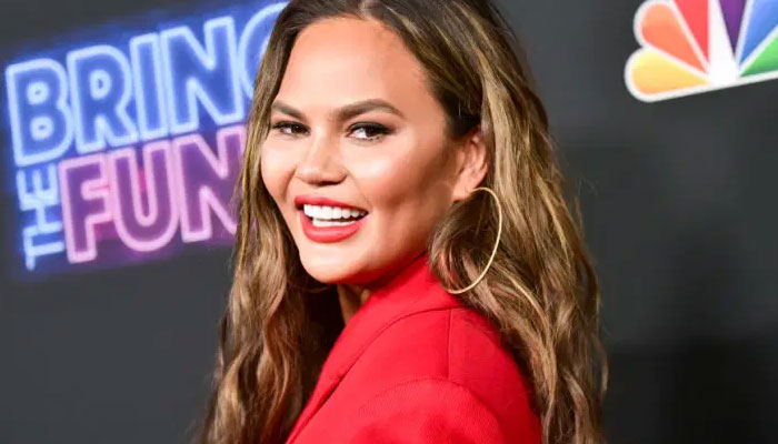 Chrissy Teigen rejoins Twitter after brief gap