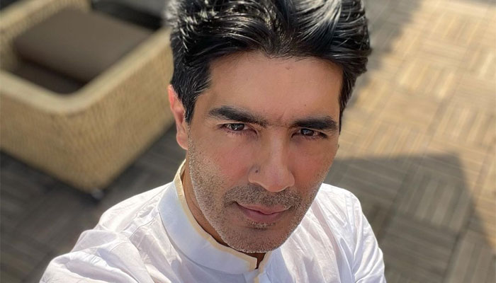 Manish Malhotra isolates himself after testing Covid-19 positive