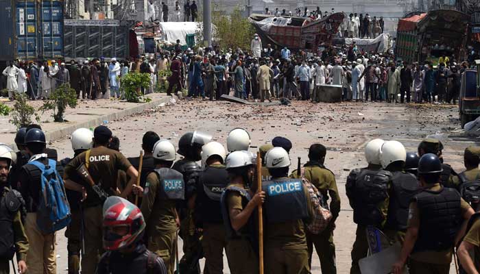 12 policemen taken hostage, 6 injured in attack by 'miscreants' on Lahore's Nawankot Police Station