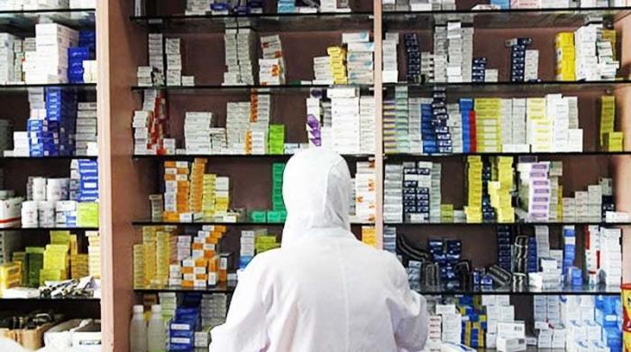 Prescribe medicines with generic and not brand names, DRAP tells Pakistan's doctors