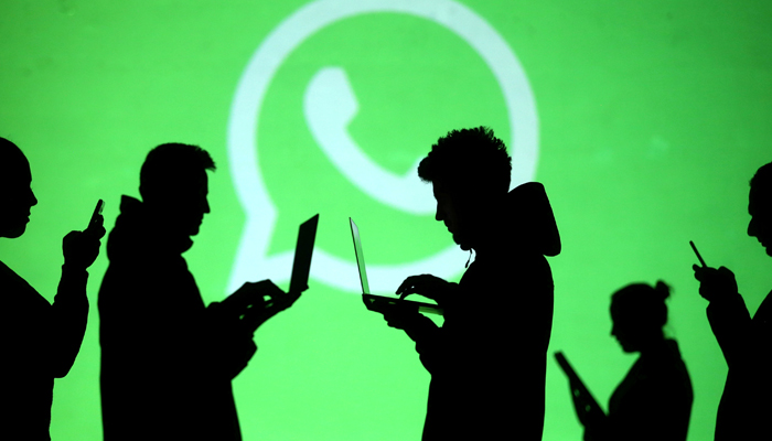 WhatsApp to roll out self-destructing photo, video feature soon