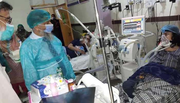 Gujranwala DHQ Hospital battles rising coronavirus deaths amid govt 'indifference' 