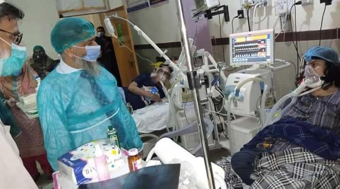 Gujranwala DHQ Hospital battles rising coronavirus deaths amid govt 'indifference' 