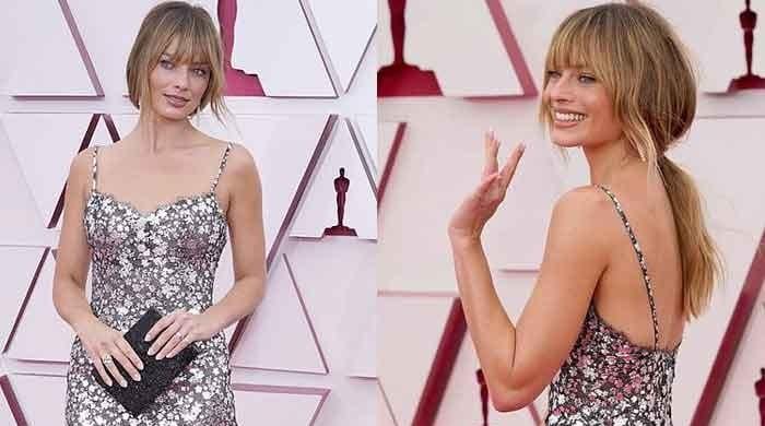 Oscars 2021: Margot Robbie Debuted Chic Bangs