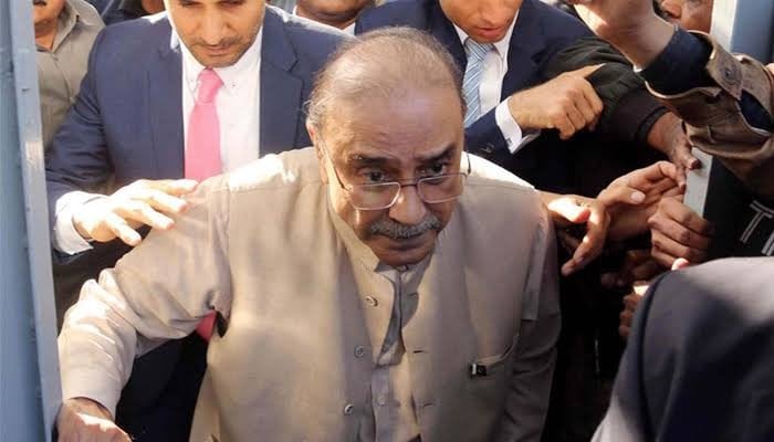 Fake accounts case: Reference filed against Asif Zardari over alleged graft of Rs8bn