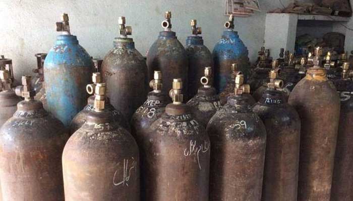 Oxygen cylinder prices in Karachi have not gone up, say wholesalers