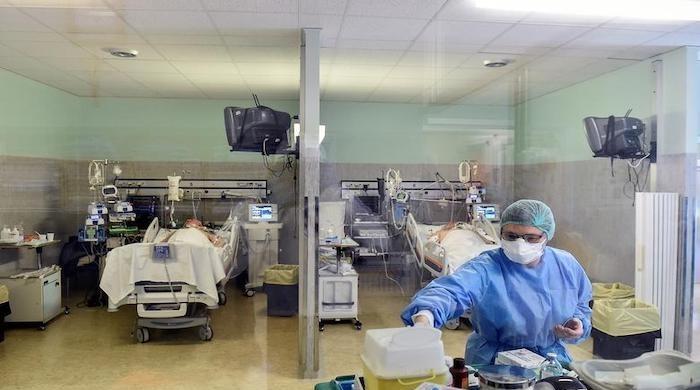 Peshawar hospitals reaching capacity, people must follow COVID-19 SOPs, warn doctors