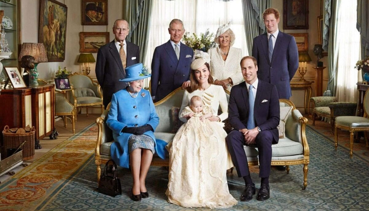 Insiders weigh in on Queen Elizabeth’s new royal trespasser