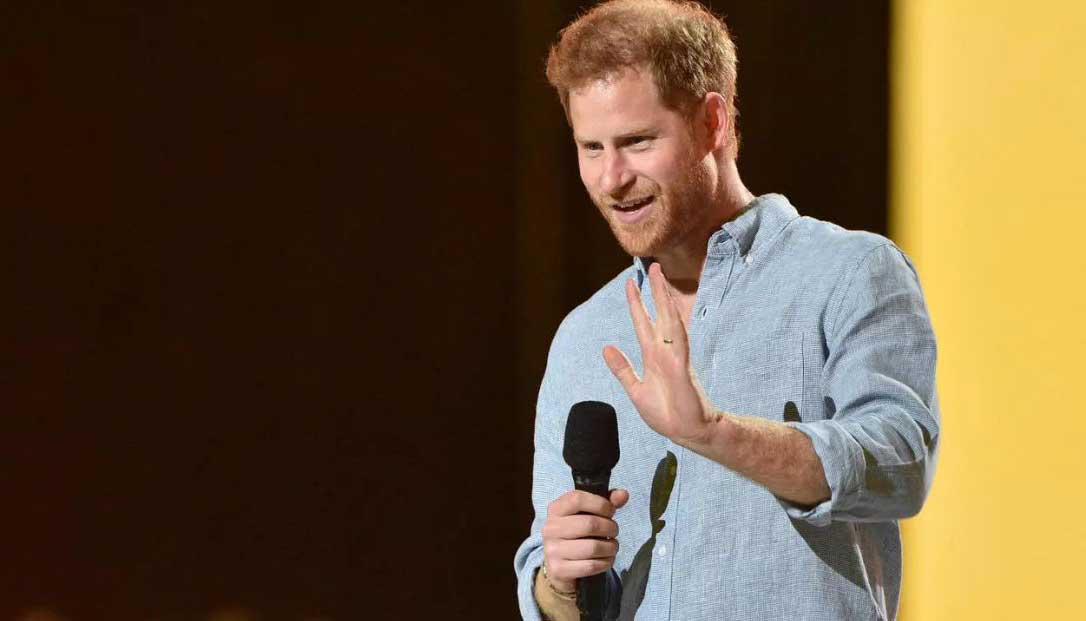 Vax Live concert's roaring audience inflated Prince Harry's ego: body expert claims