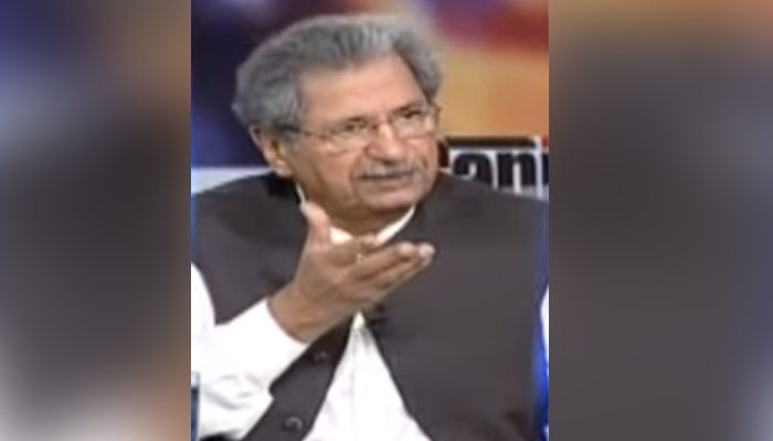 Shafqat Mehmood says intermediate exams in Pakistan will be held after June 15