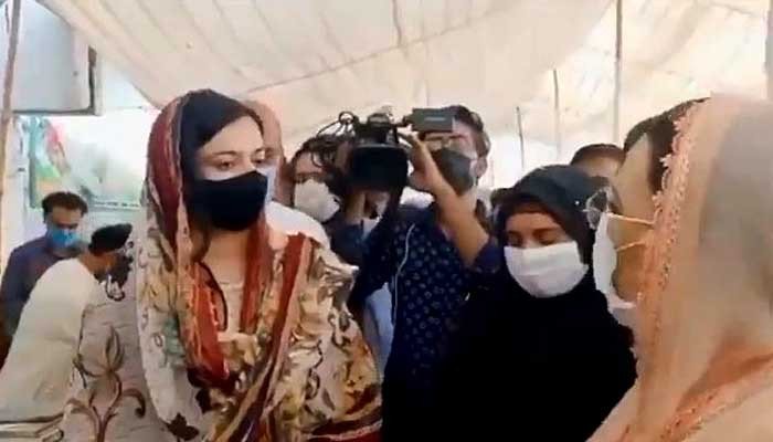 Initial report on Firdous Ashiq Awan's flare-up finds Sialkot AC at fault: sources