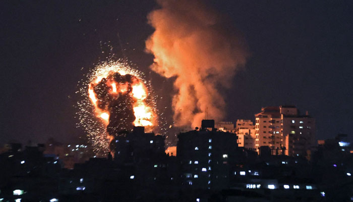 Twenty killed as Israel strikes Gaza after Hamas rocket barrage