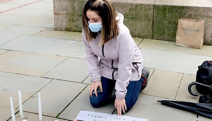 Armeena Khan attends peaceful vigil for Palestine in Manchester