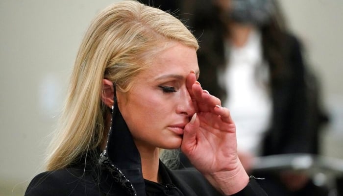 Paris Hilton catches flak for deleting pro-Palestine tweets