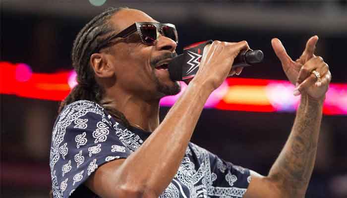 Snoop Dogg teams up with Kevin Hart on comedy show
